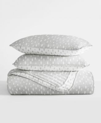 Painted Dots Reversible 2-Pc. Lightweight Quilt Set, Twin/Twin XL