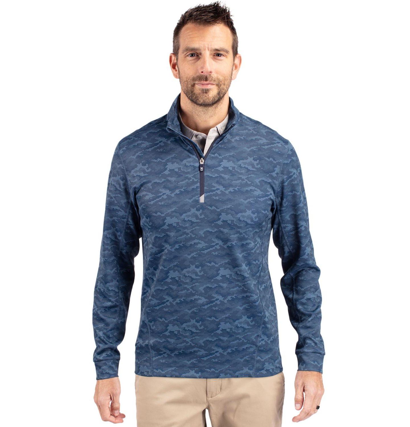 Мужская куртка Cutter & Buck Traverse Camo Print Stretch Quarter Zip Pullover, цвет: Тёмно-синий — фото 1