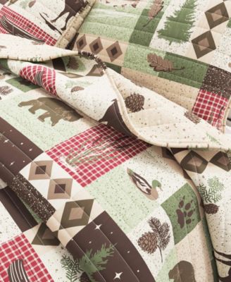 Wildlife Patchwork Microfiber Quilt Set With Shams