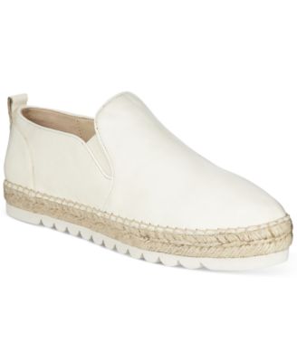 nine west slip on sneakers