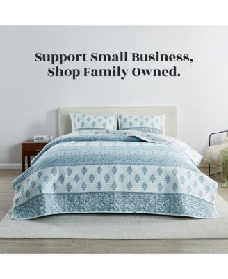 Floral Stripe Printed Reversible Stitched Quilt Set with Shams