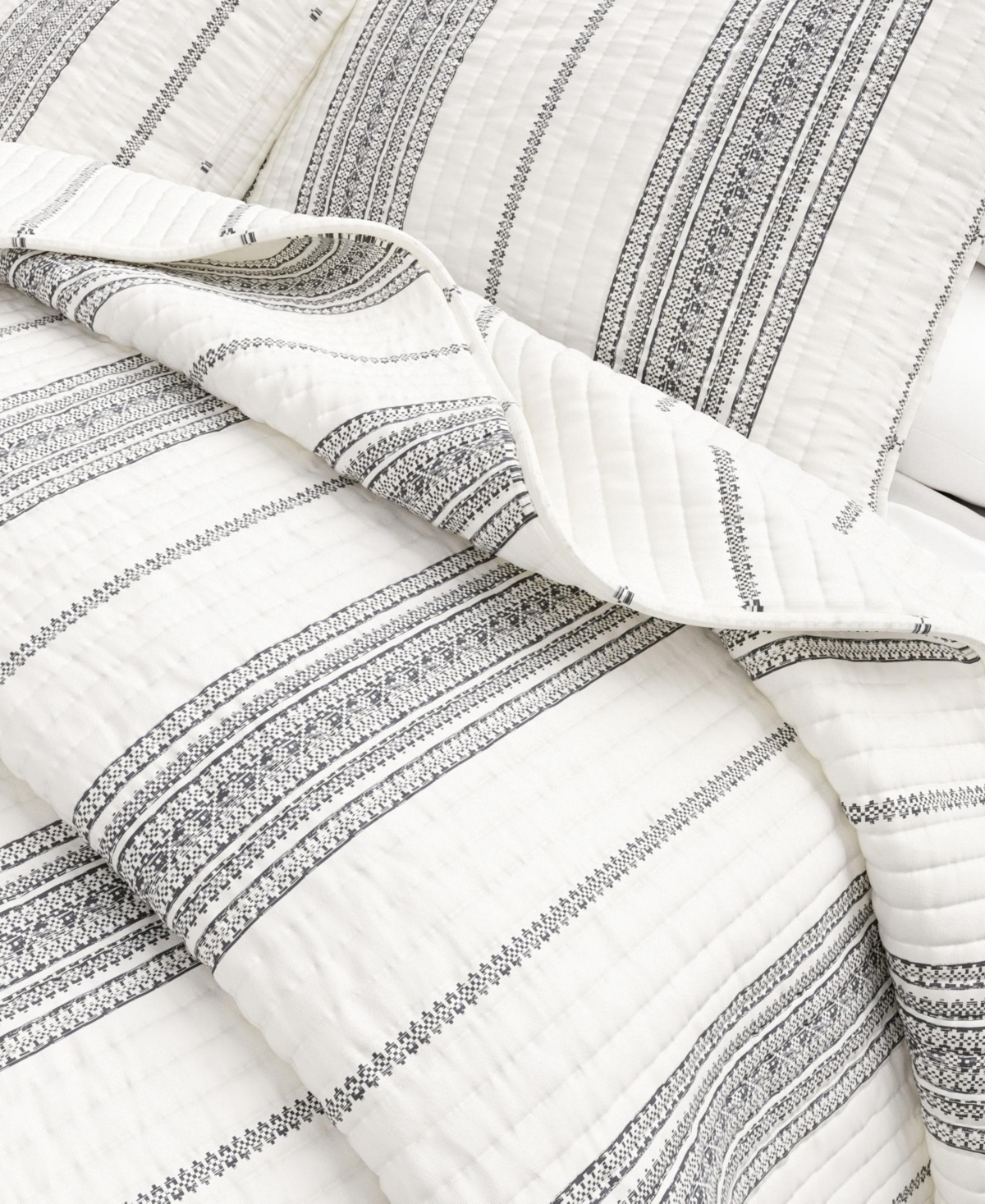 Linery & Co. Farmhouse Stripe Microfiber Quilt Set With Shams
