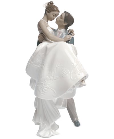 Lladró Porcelain The Happiest Day Figurine