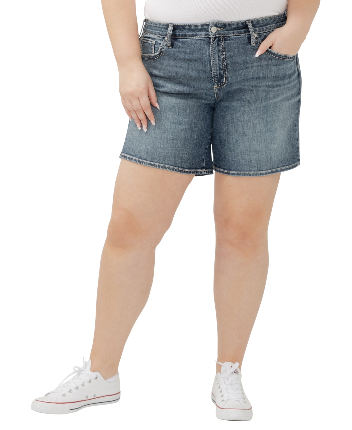 Shop Silver Jeans Co. Plus Size Boyfriend Mid Rise Luxe Stretch Shorts In Glory