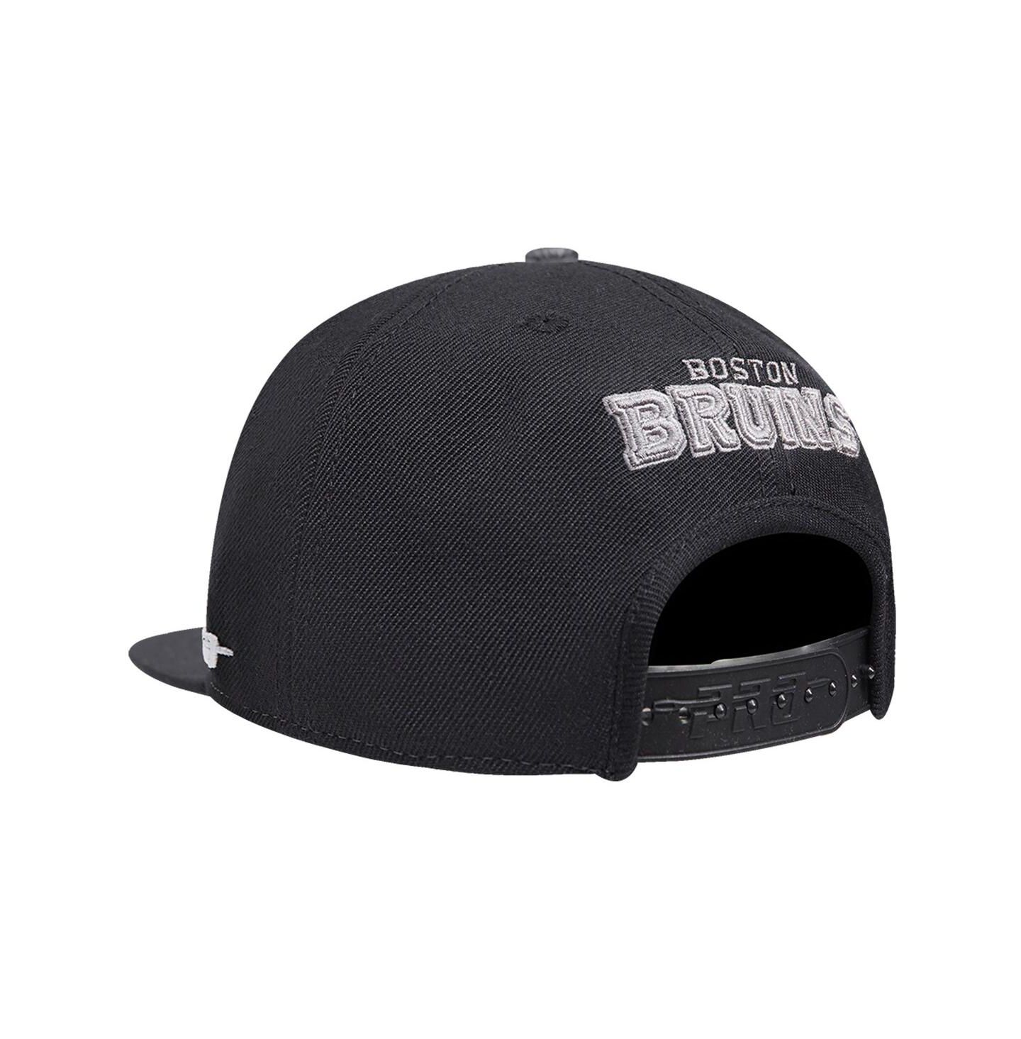 Мужская кепка Pro Standard Cream Boston Bruins French Terry Snapback Hat — фото 2