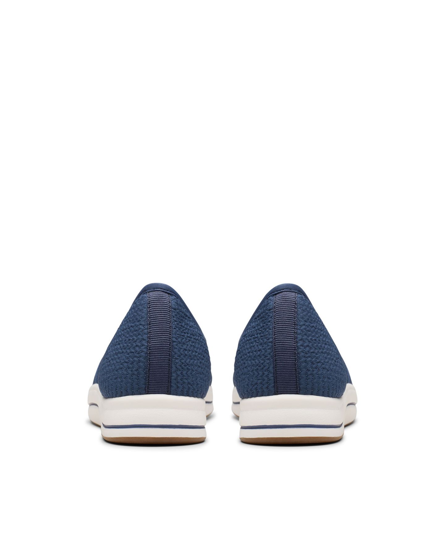 Обувь Clarks Cloudsteppers Women's Breeze Stretch Slip-On Shoes, цвет: Тёмно-синий — фото 6
