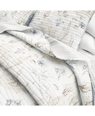 Coastal Coral Stitched Quilt Set with Shams