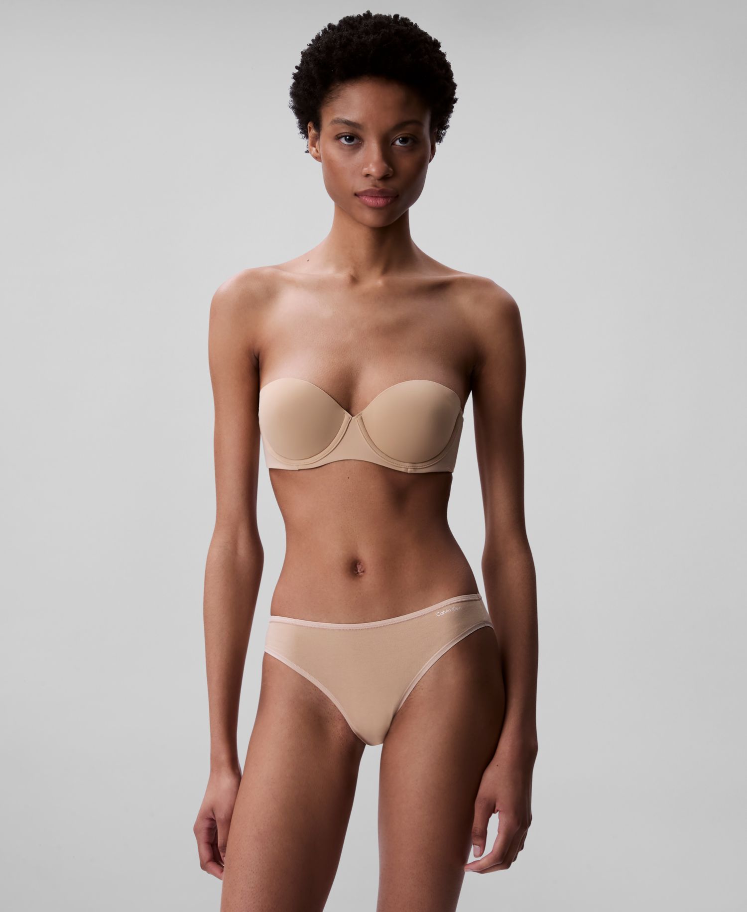 Women's Perfectly Fit Push-Up Strapless Bra QF5677