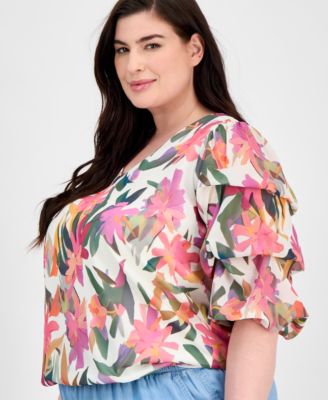 Plus Size Printed V-Neck Bubble Blouse