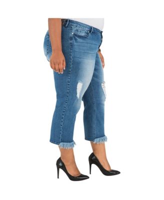 Plus Size Curvy-Fit Frayed Cropped Ankle Jeans