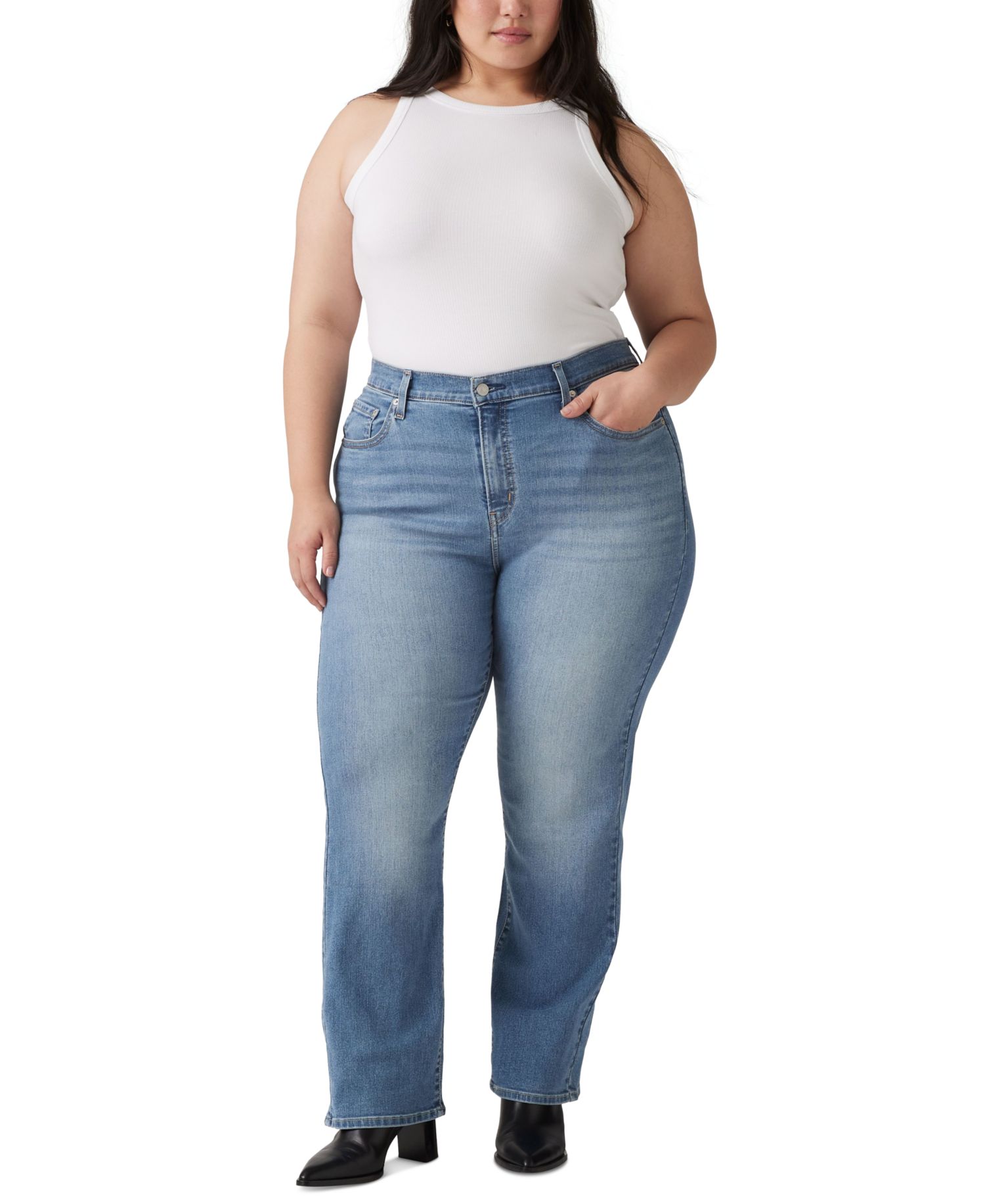 Trendy Plus Size 724 High-Rise Straight-Leg Jeans