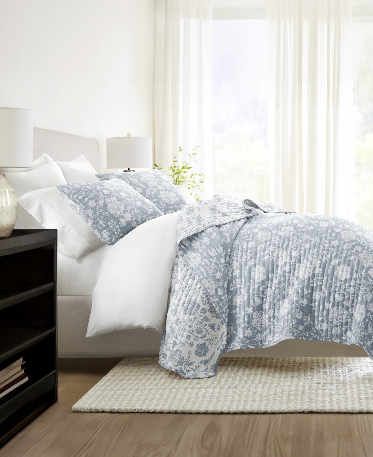 Ienjoy Home Textured Floral Reversible 3-pc. Quilt Set, Full/queen
