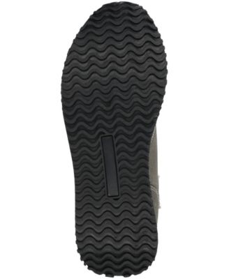 Women's Flow Lace Up Sneakers