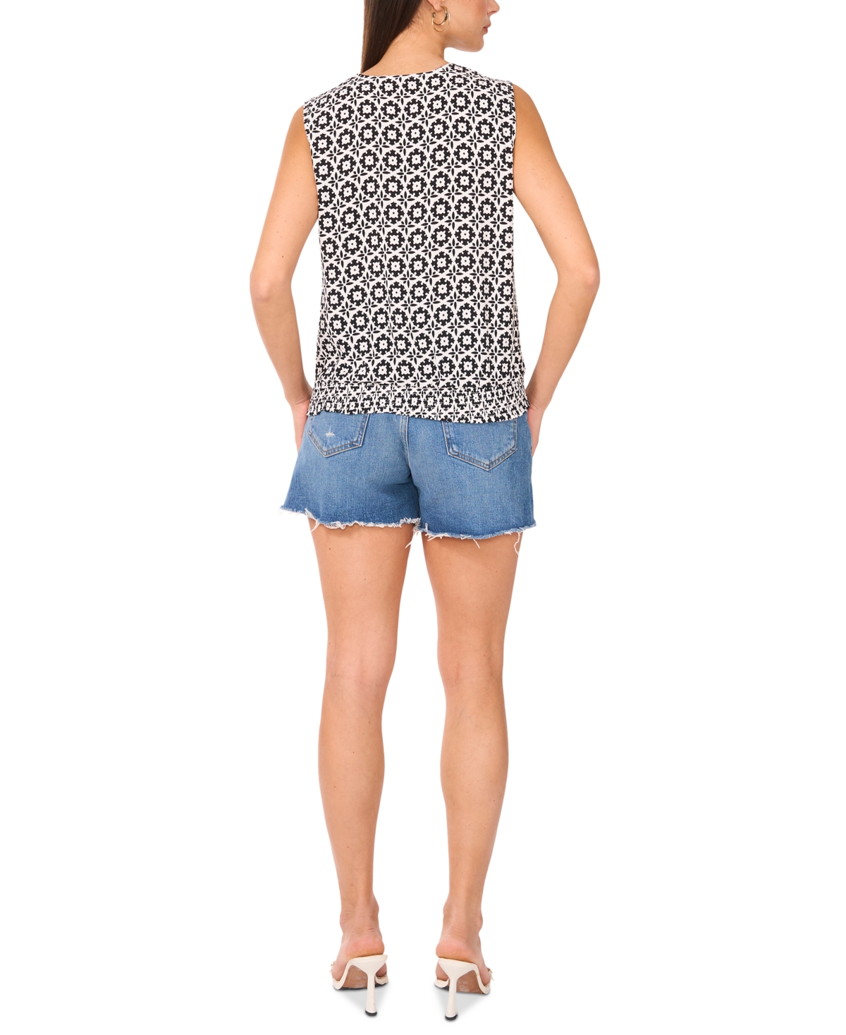 VINCE CAMUTO WOMEN'S PRINTED FAUX-WRAP SLEEVELESS TOP 