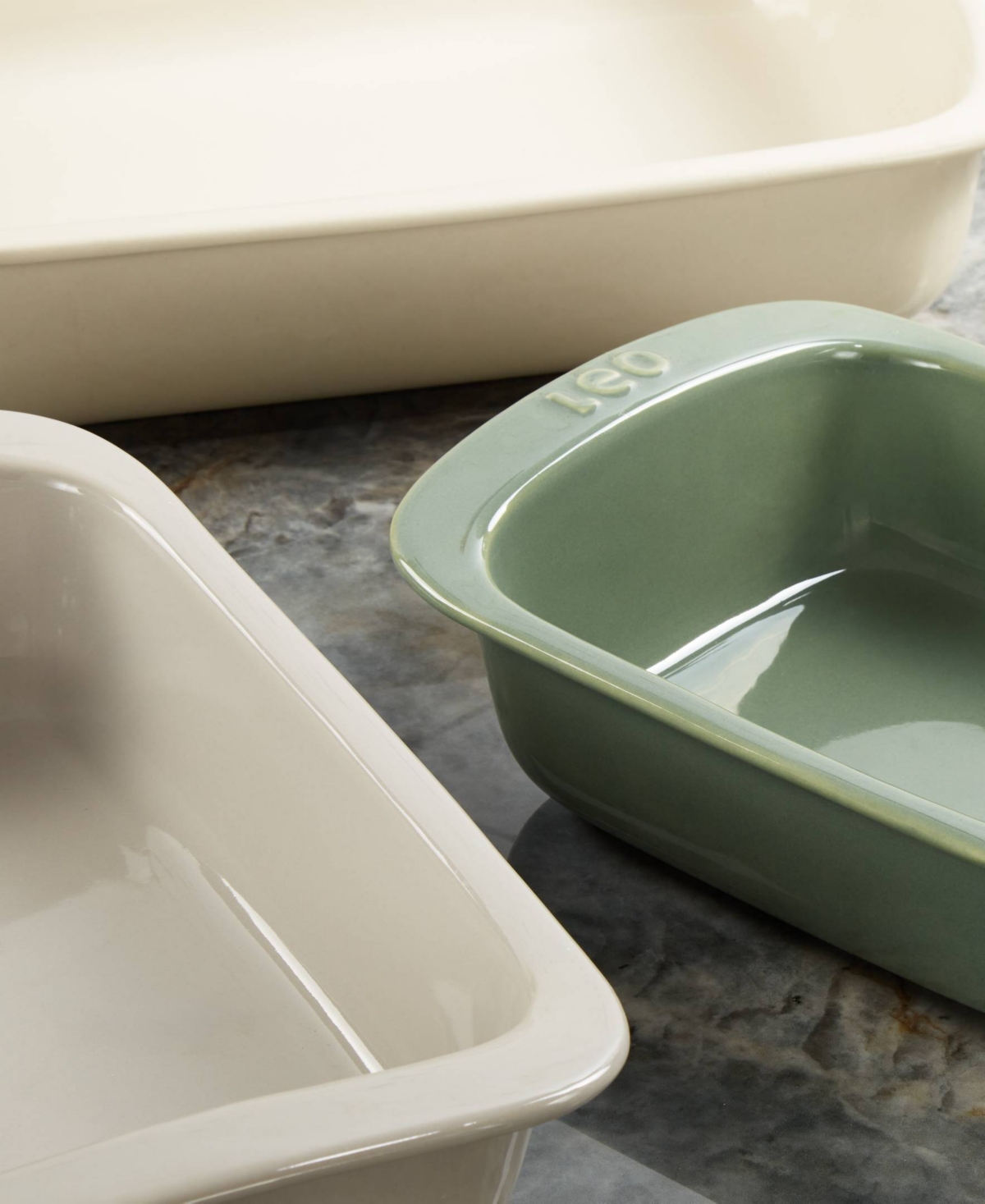 Berghoff Balance 4.4 Quart Stone Baking Dish In Moonbeam Cream