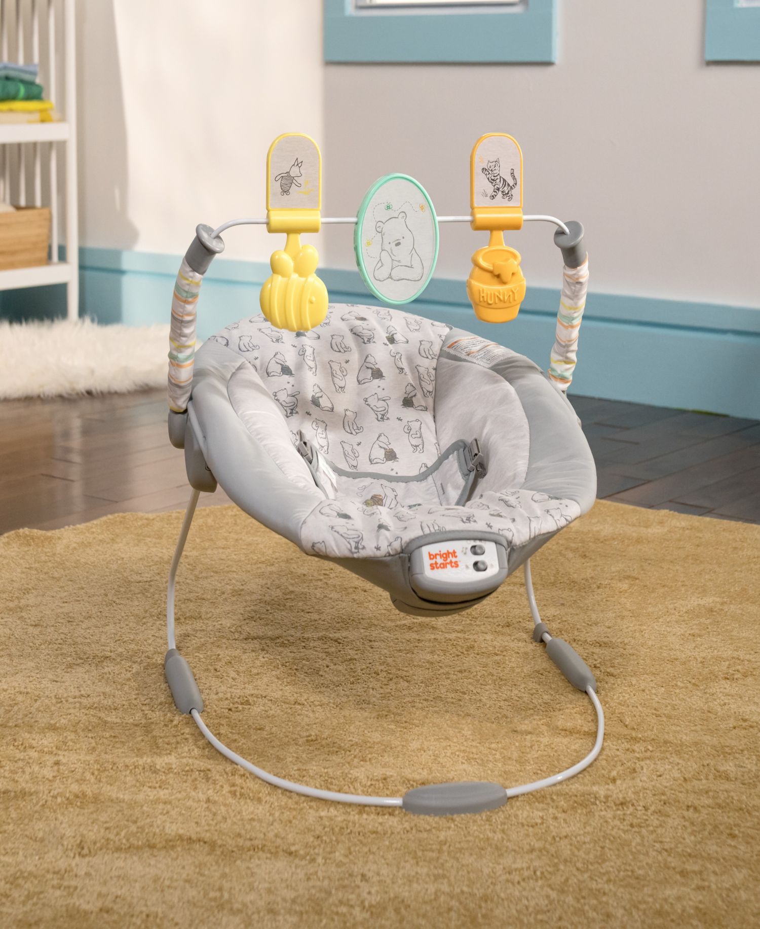 Baby Disney Winnie the Pooh Classic Pals Vibrating Bouncer