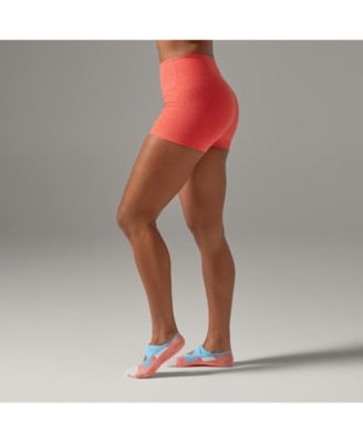 Women's TaviCloud Hot Short