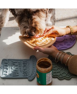 Enrichment Lick Mat: Pup-peroni Pizza