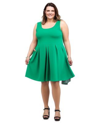 Plus Size Sleeveless Dress with Pockets