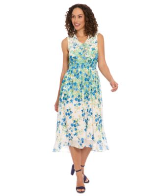 Women's V-Neck Sleeveless Smocked-Waist Dress