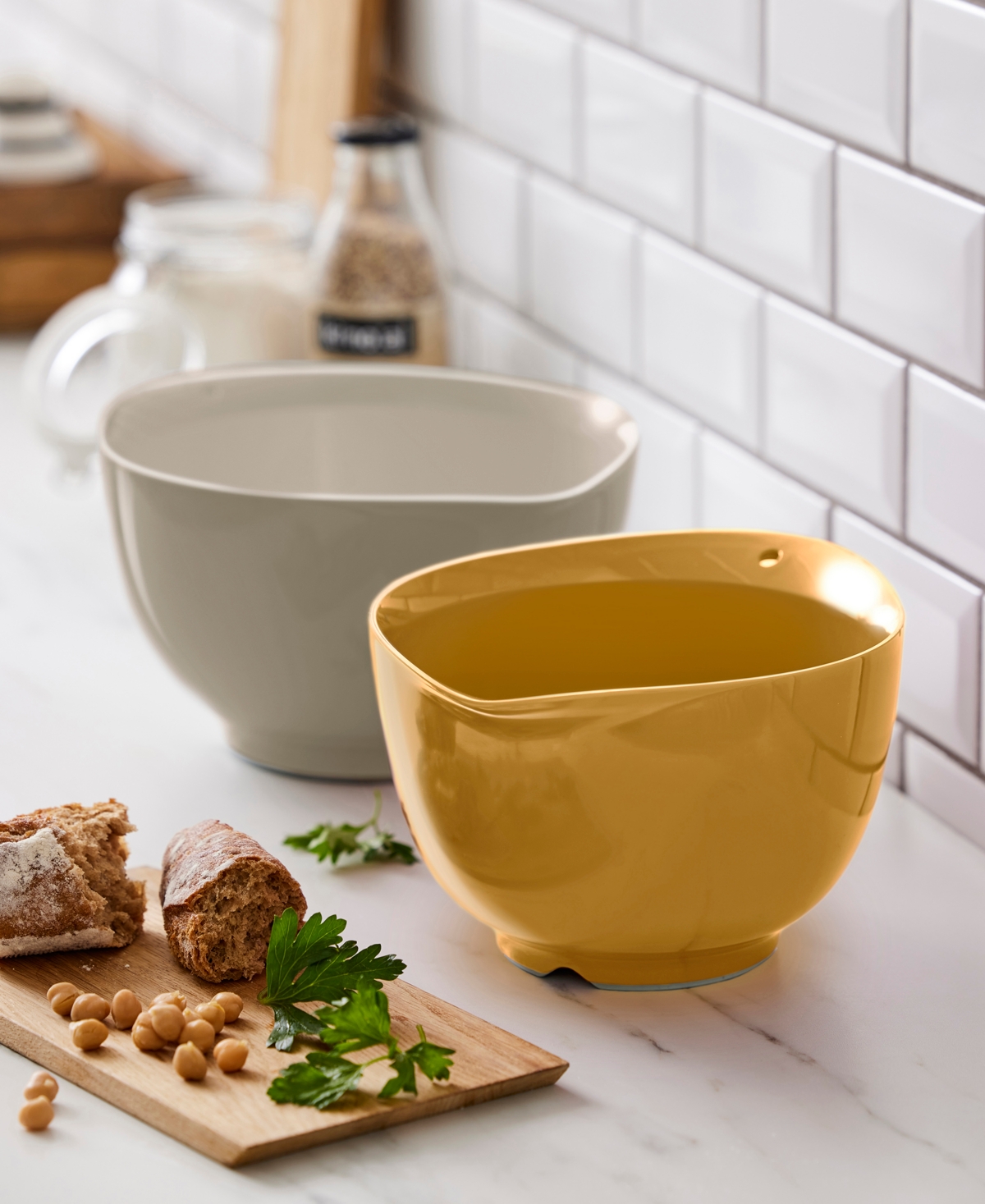 Rosti Victoria 3-quart Mixing Bowl In Curry