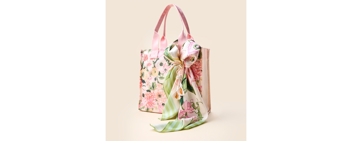MACY'S FLOWER SHOW PRINTED CANVAS TOTE, EXCLUSIVELY AT MACY'S