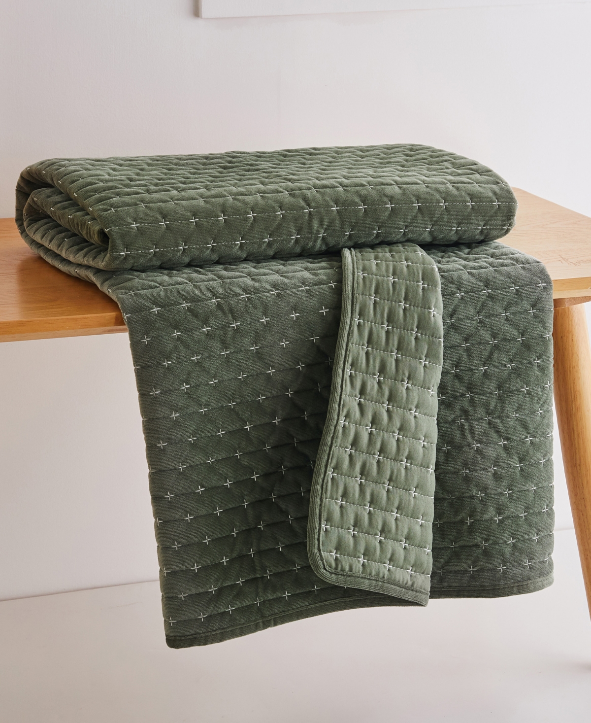 Levtex Velvet Stitch Reversible Quilted Throw, 50" X 60"
