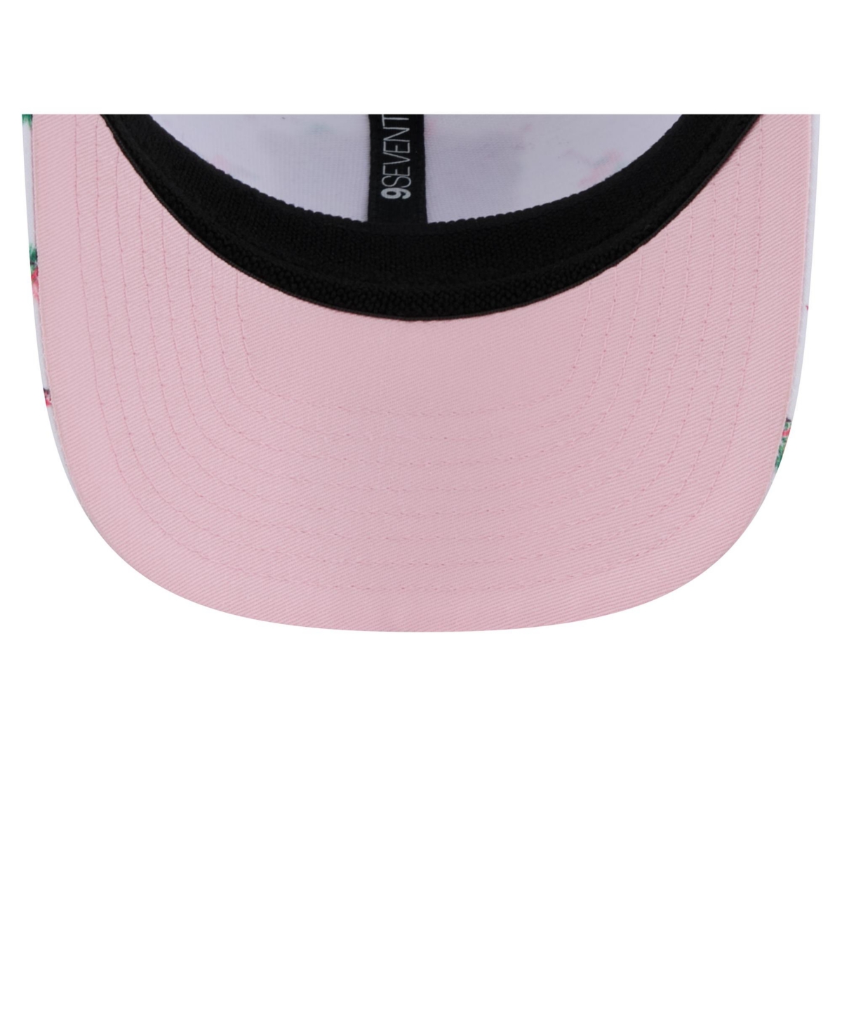 New Era Men's White Chicago Bears Adventure Flamingo Pattern 9seventy Stretch-snap Hat In White