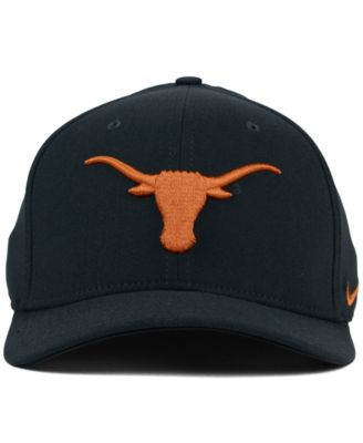 Nike Texas Longhorns Classic Swoosh Cap