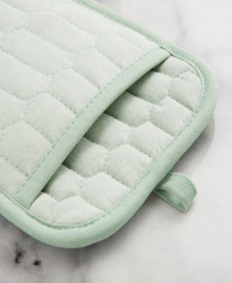 Honeycomb Quilted Chambray Pot Holder Set, 7" x 10"