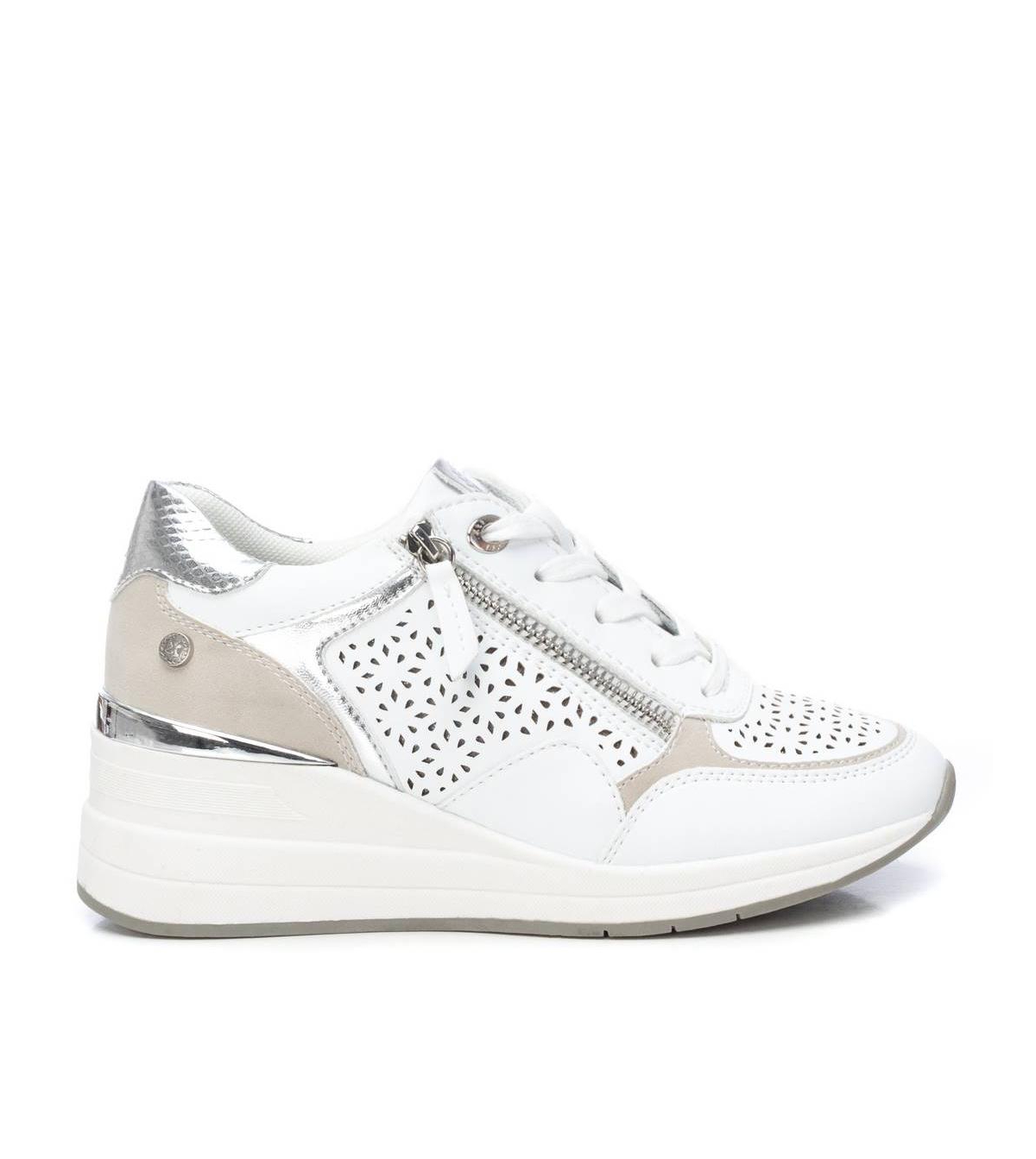 Women's Wedge Sneakers By Xti - Beige