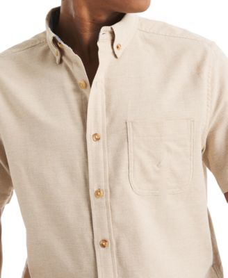 Men's Classic-Fit Short-Sleeve Shirt