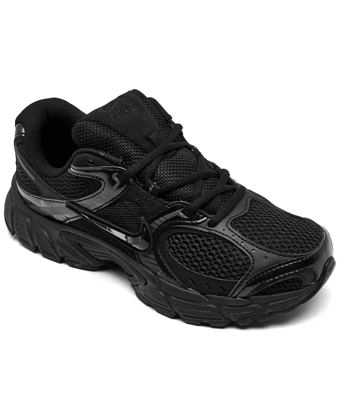 https://slimages.macysassets.com/is/image/MCY/products/8/optimized/32392948_fpx.tif?op_sharpen=1&wid=700&fit=fit,1&fmt=webp