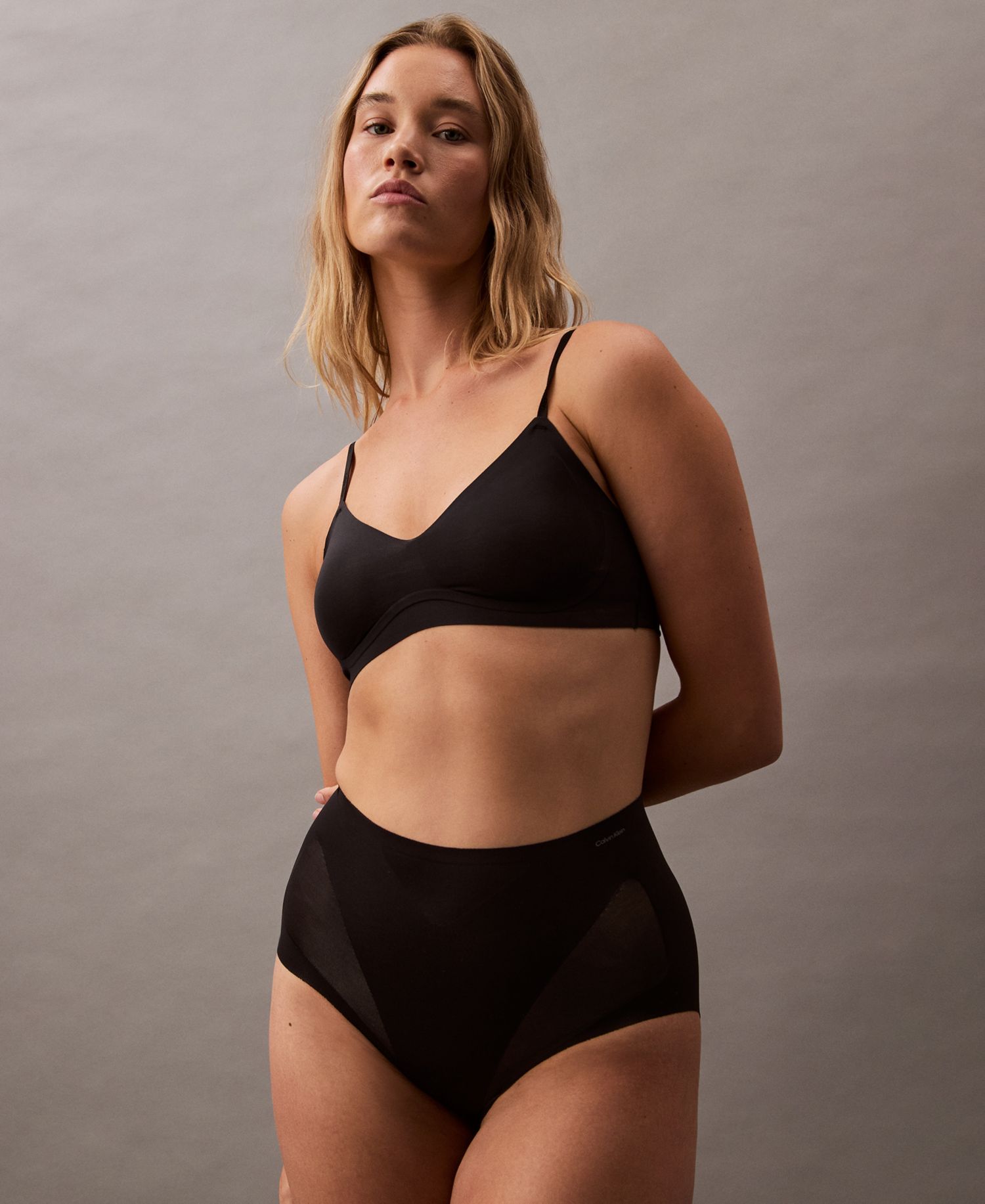 Women's Stay-Put Firm Mesh Brief Shaping Underwear QF8173