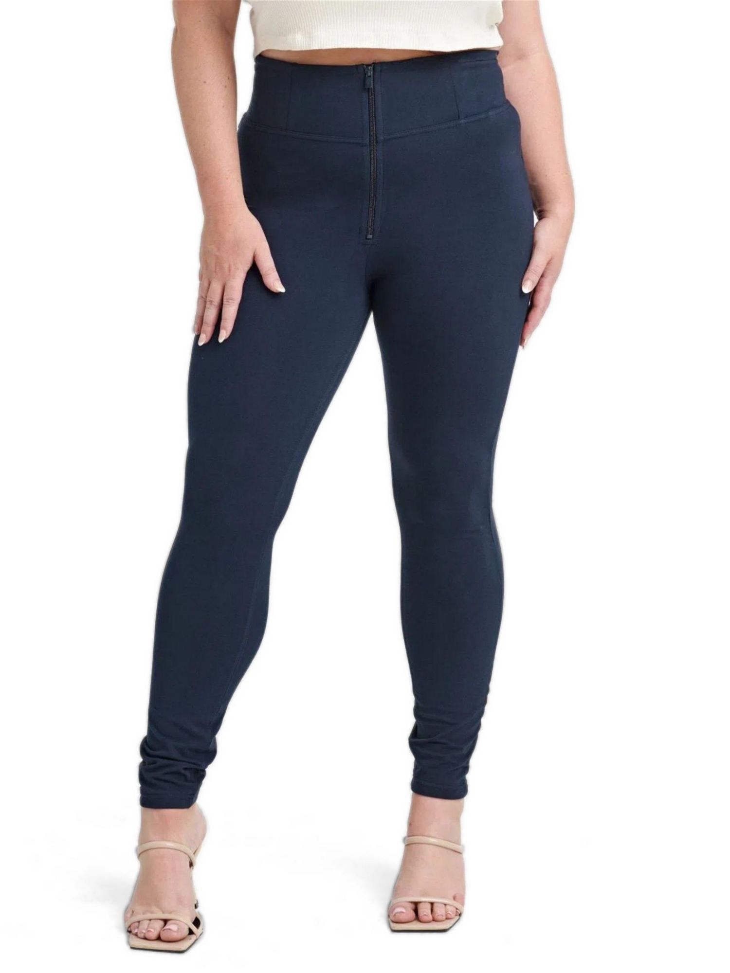 Women's Curvy High-Rise Sculpting Skinny Pants