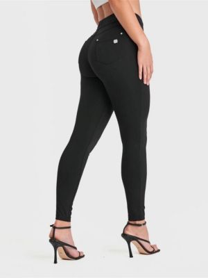 Women's High-Rise Shaping Skinny Pants