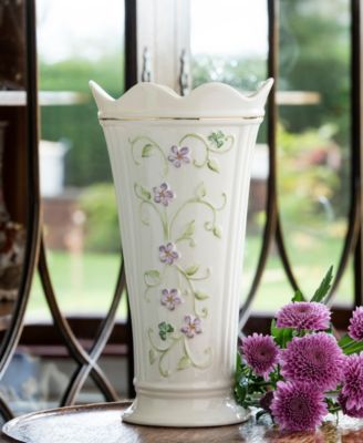 Irish Flax 9.5" Vase