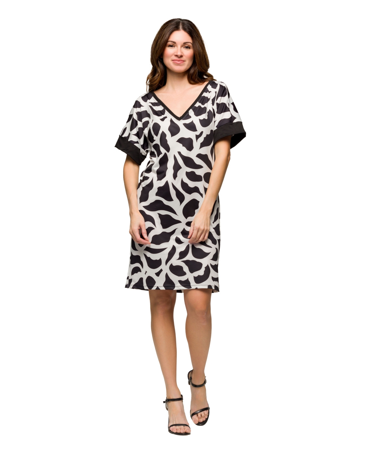 Women's Short Sleeve Knee Length T-Shirt Dress - White Mult