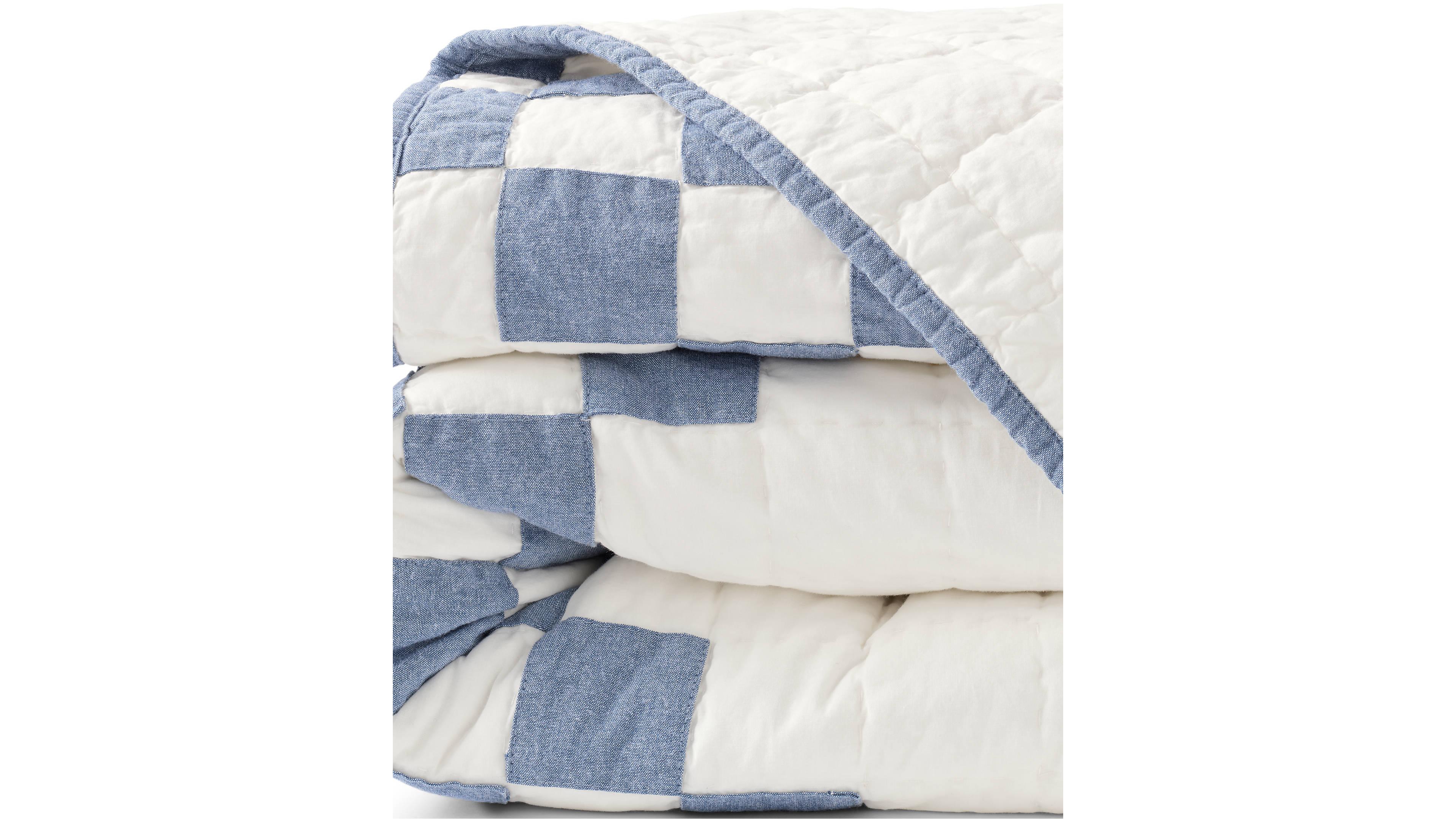 Lands' End Irish Chain Quilt