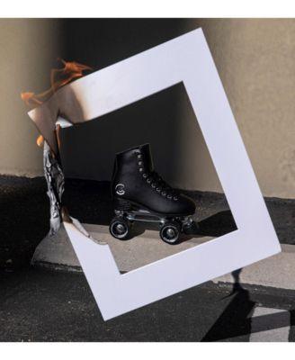 Dark Magic Quad Roller Skates (Femme Fatale, Women's 7 / Youth 6 / Men's 6)