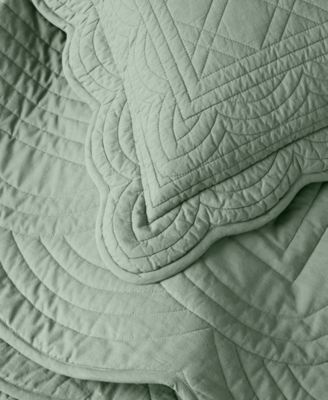 Bailey Scallop 3-Pc. Quilt Set, Full/Queen, Macy's Exclusive