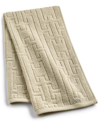 Sculpted Chain-Link Hand Towel, 16" x 30"