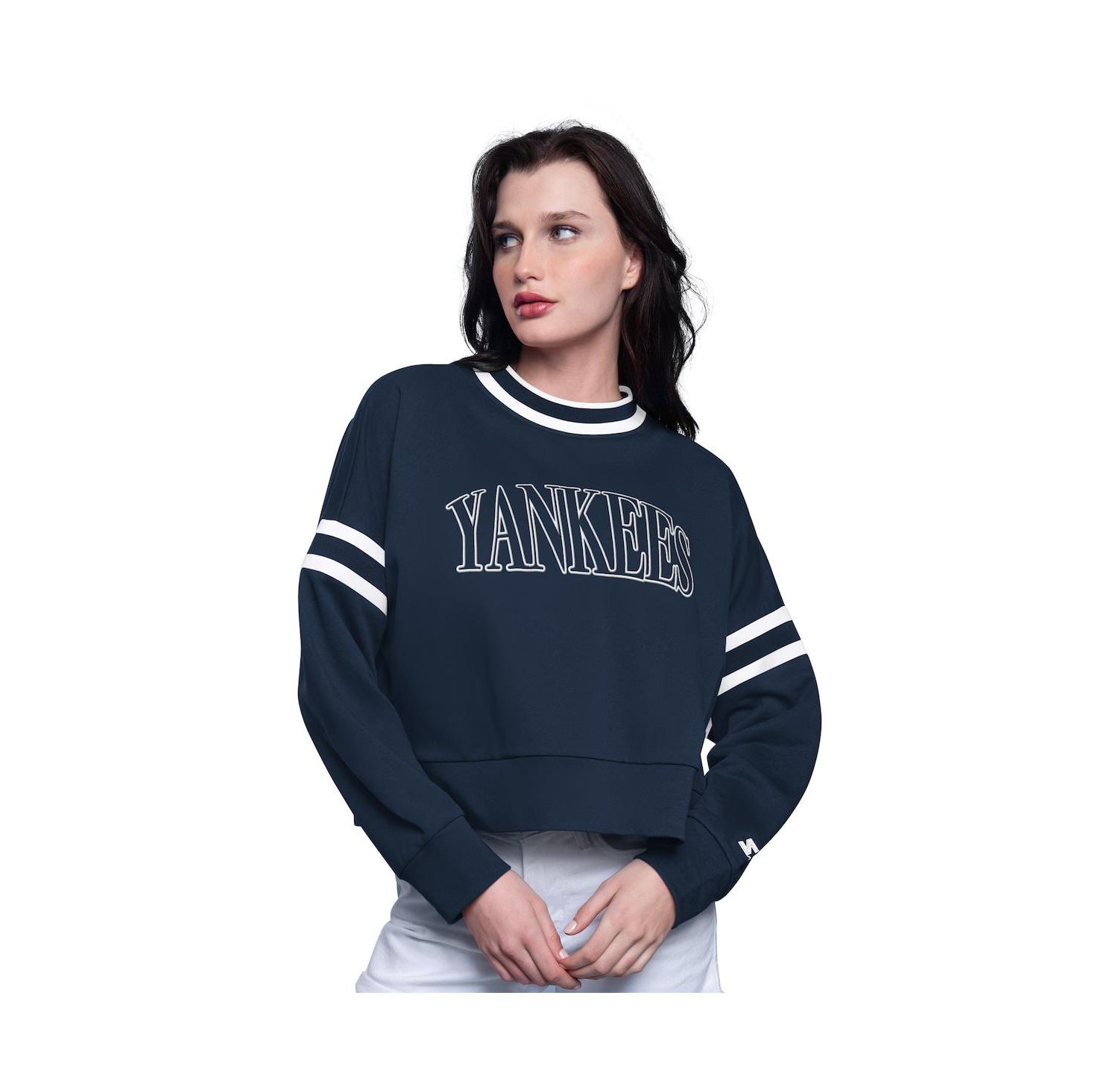Women's Navy New York Yankees Power Play Cropped Pullover Sweatshirt
