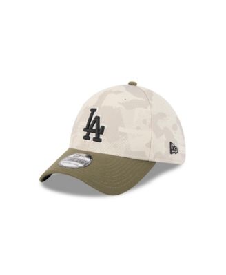 New Era - Men's Light Beige/Olive Los Angeles Dodgers 2025 Armed Forces Day 39THIRTY Flex Hat
