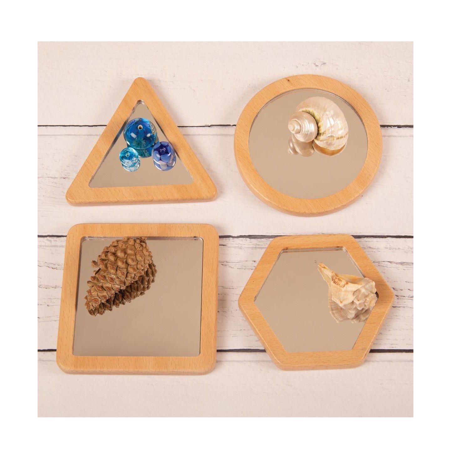 Детские игрушки Yellow Door Little Looking Shape-Recognition 4-Piece Mirrors, Ages 10 Months+, цвет: Бежевый / Хаки — фото 4