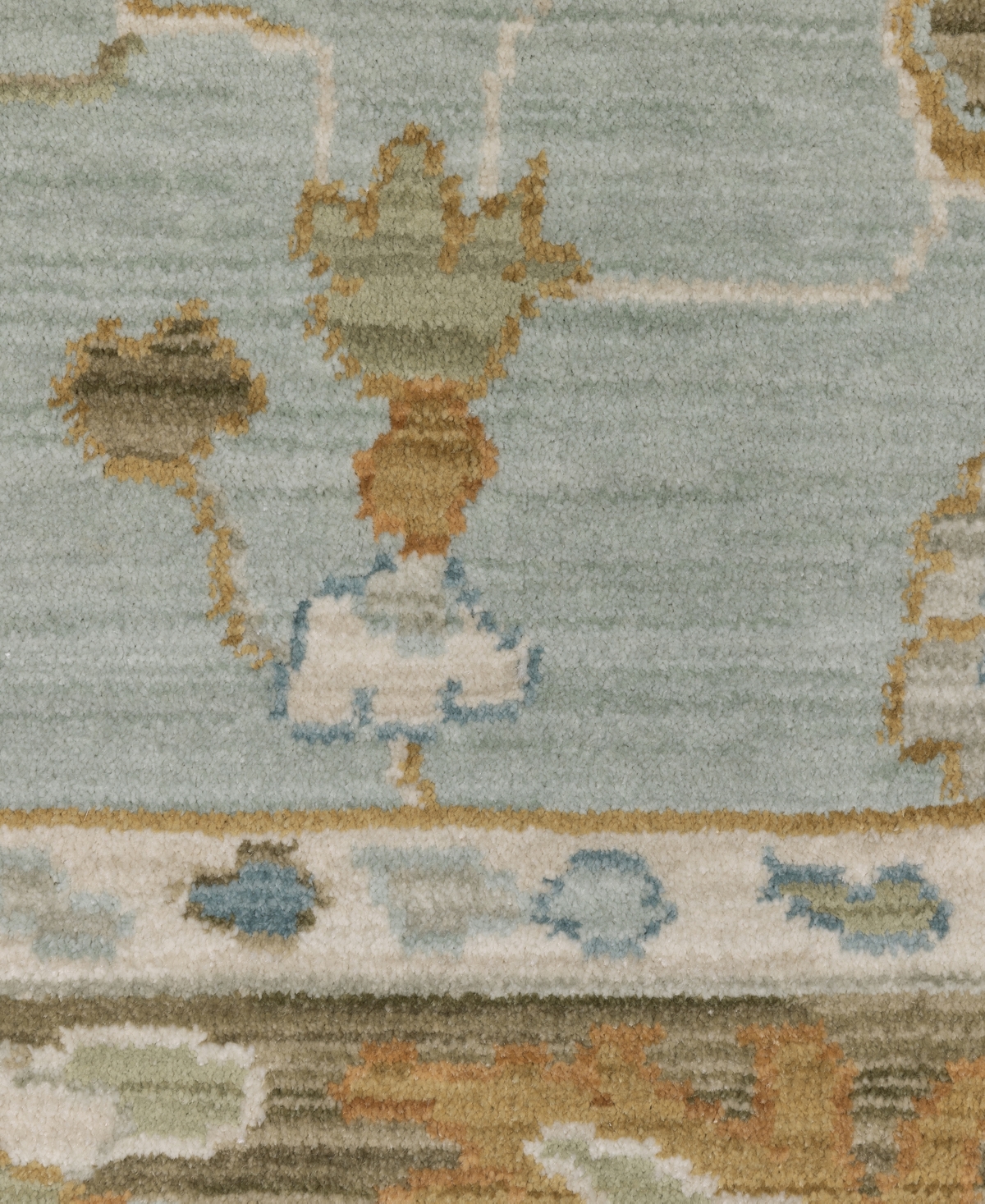 Oriental Weavers Maeve MAE06 6'7"x9'6" Area Rug