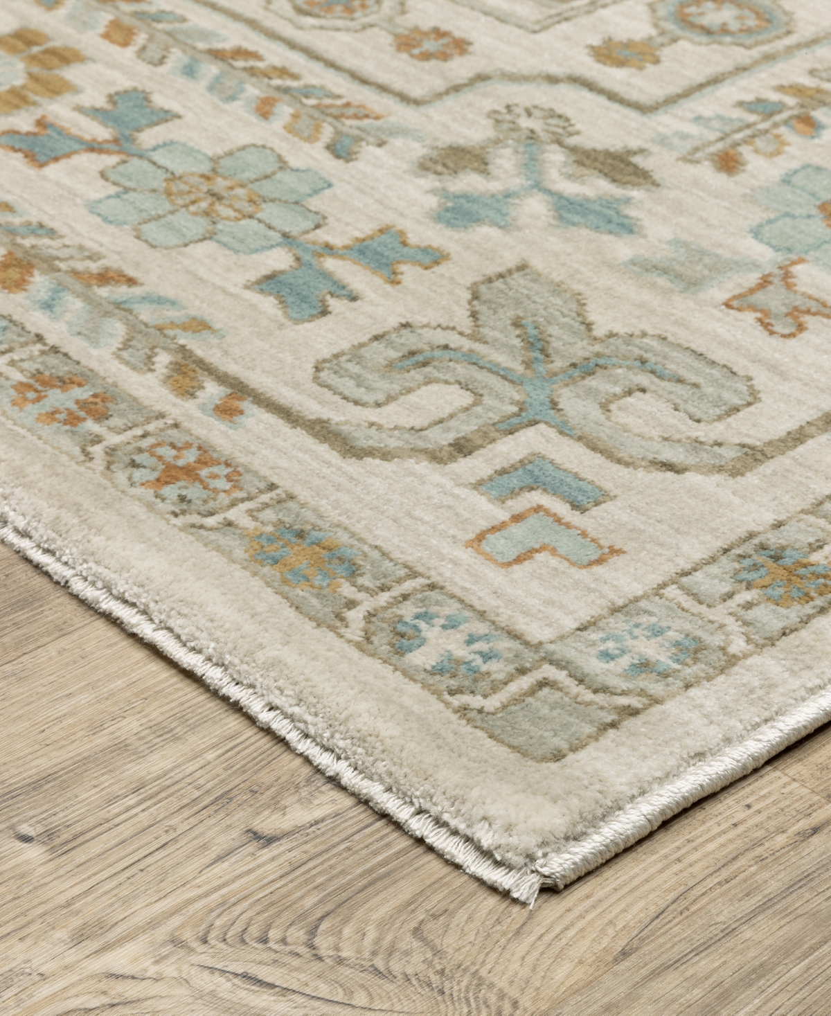 Oriental Weavers Maeve Mae01 2'3''x7'6'' Runner Area Rug In Neutral