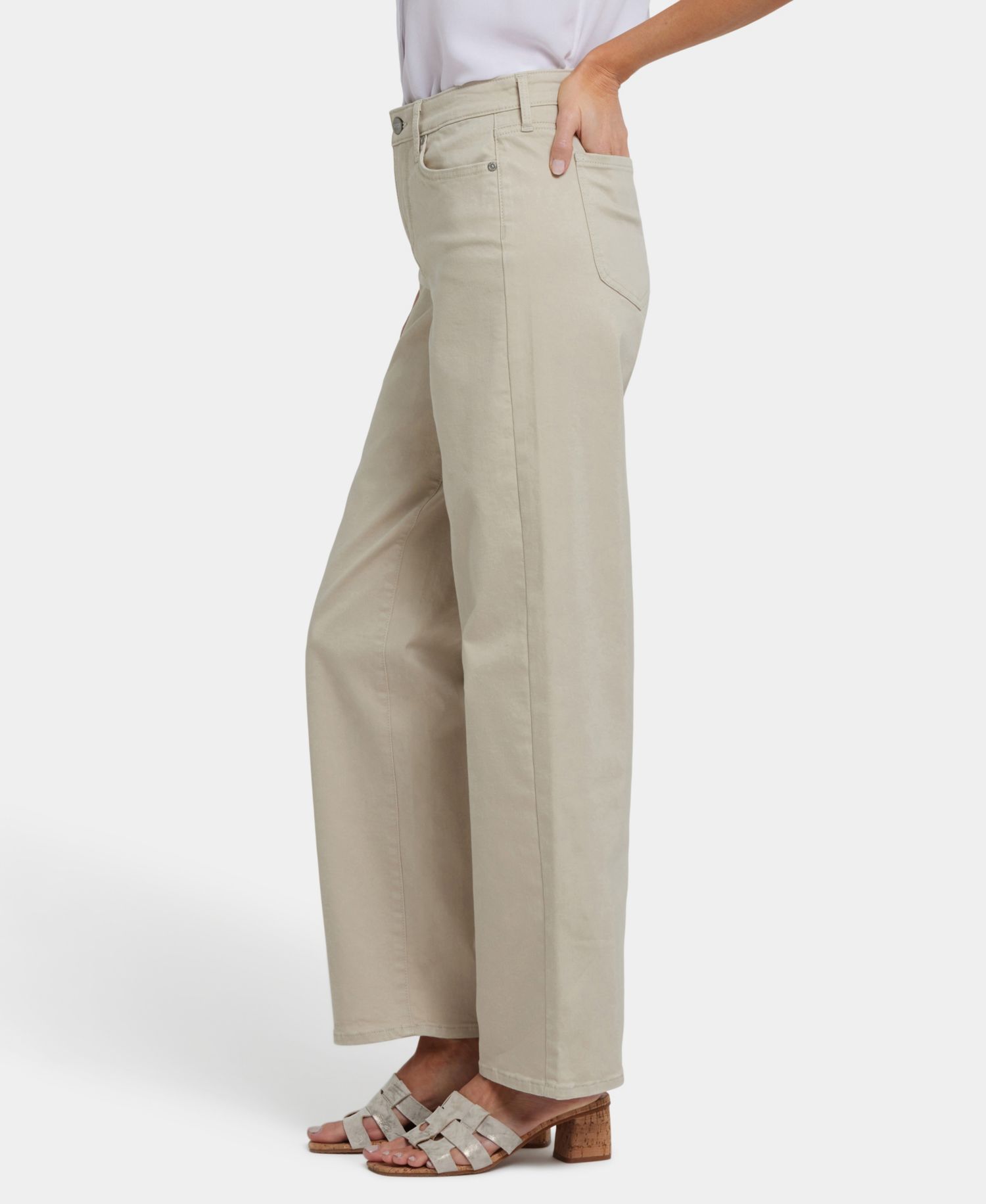Women's Jemma Barrel Pull On Jeans