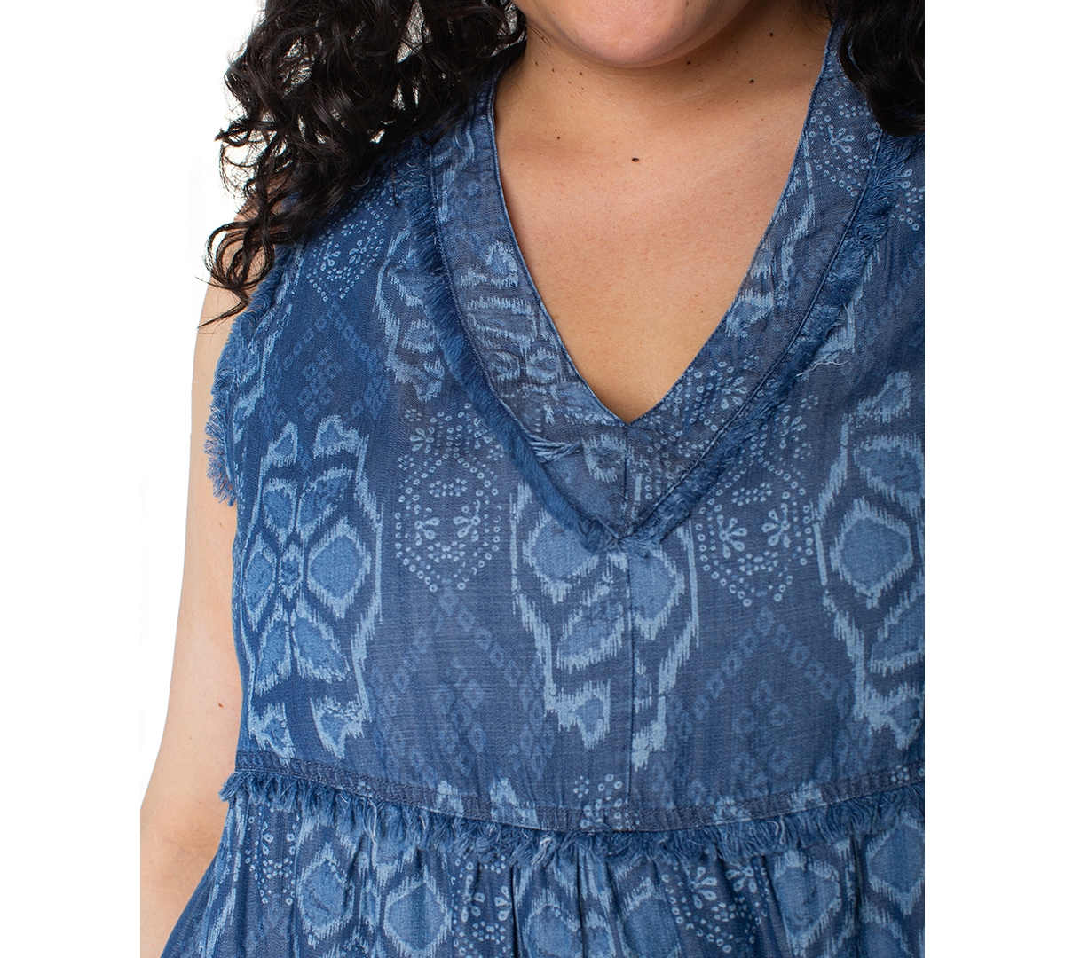 Liverpool Los Angeles Plus Size Sleeveless Frayed Dress