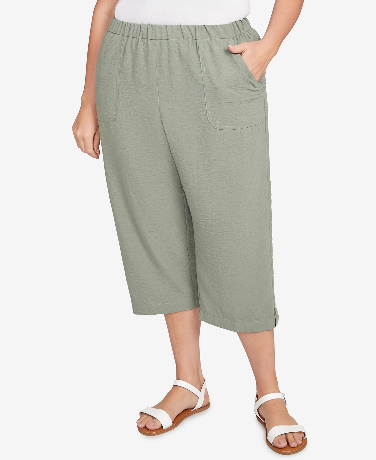 Alfred Dunner Plus Size Button Tab Patch Pocket Capri Pants